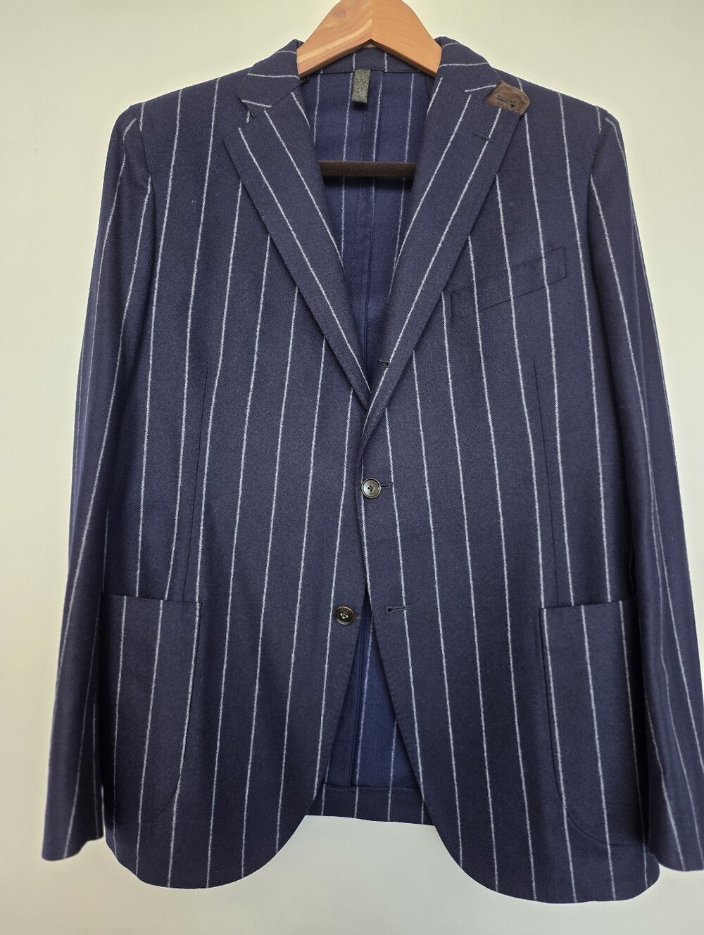 Daniel Cremieux Silver Label Navy Chalk Stripe Suit | 100% Virgin Wool | 42R